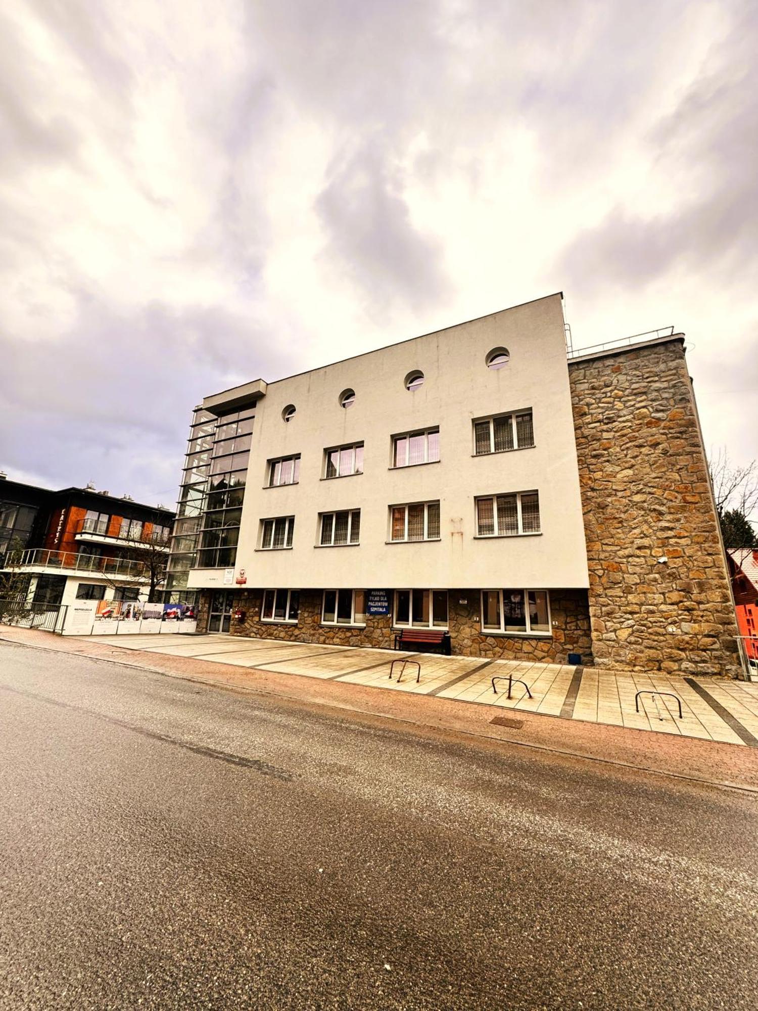 20 Wojskowy Szpital Uzdrowiskowo-Rehabilitacyjny W Krynicy -Zdroju Hotel Krynica Zdroj Exterior photo